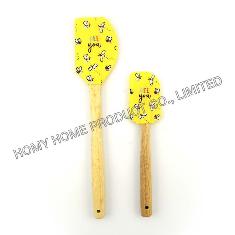 Spatula and Brush
