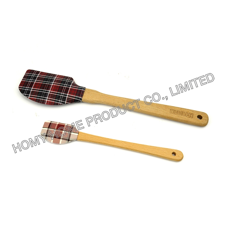 Spatula and Brush