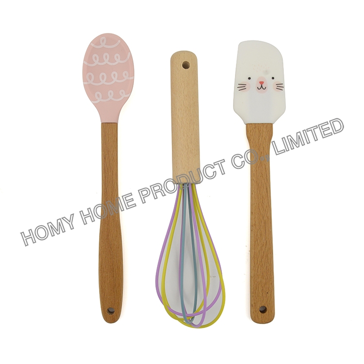 Spatula and Brush