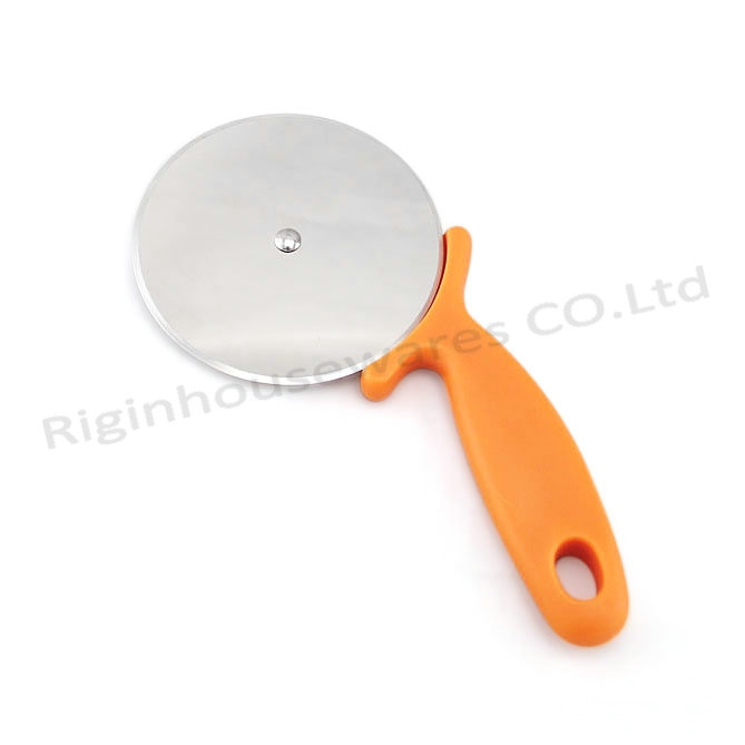 plzza cutter