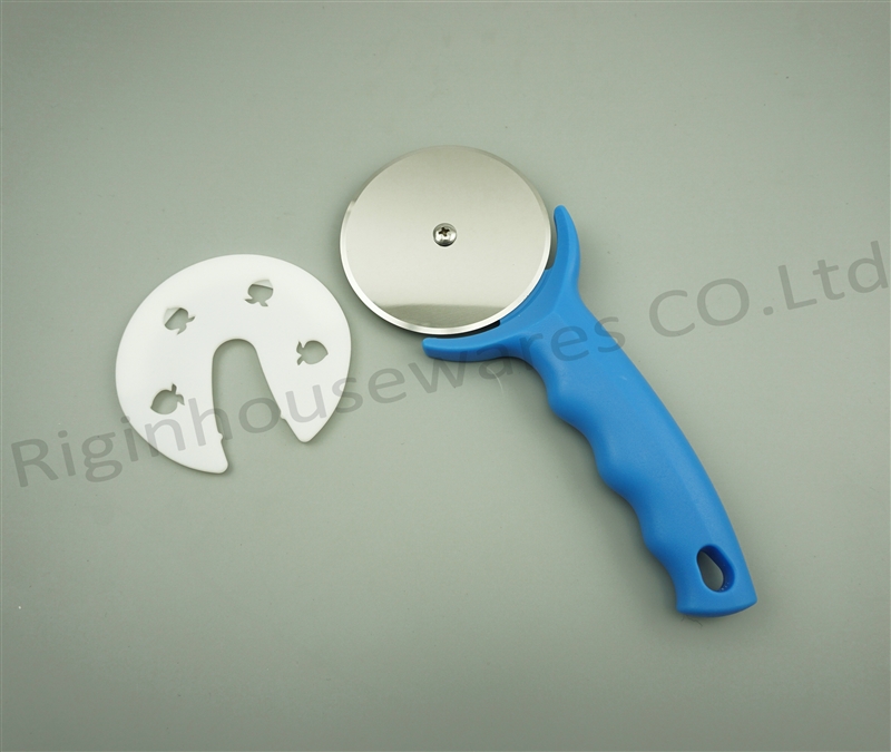 plzza cutter