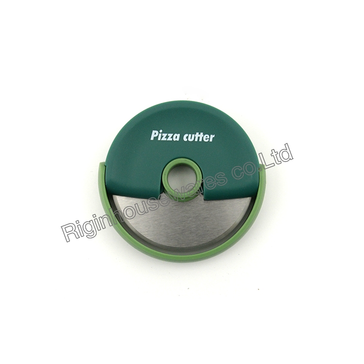 plzza cutter