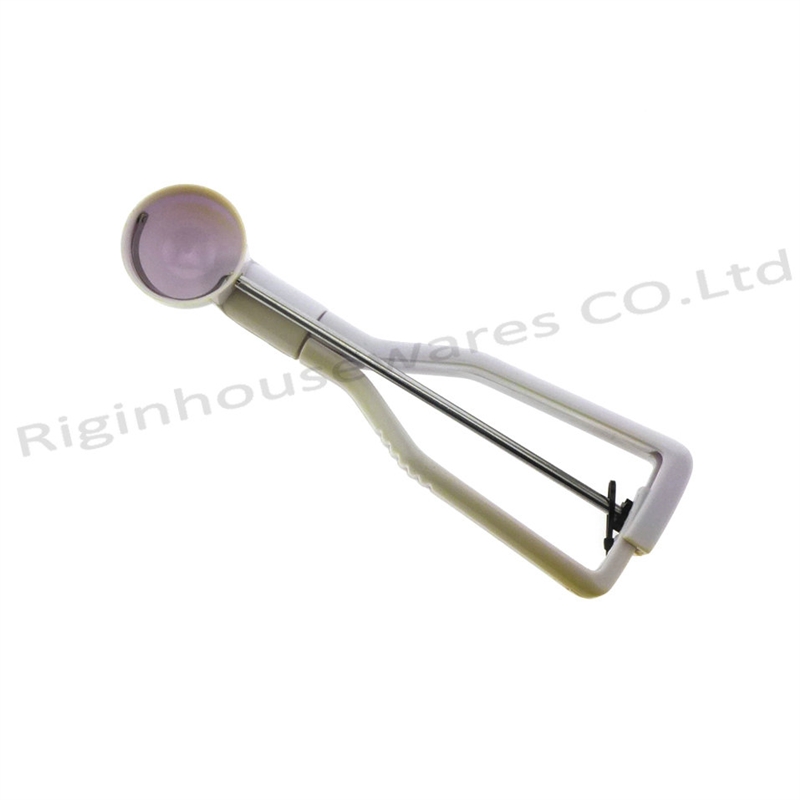 ice cream scoop